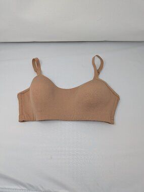 Knix Wireless Bra Nude Beige Size Medium+ (M+) Comfort T-Shirt Bra